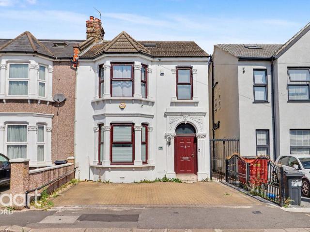 6 bedroom semi detached house for sale