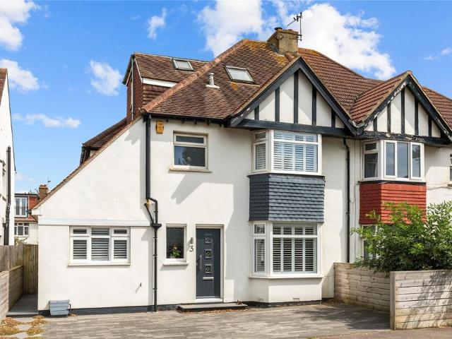 6 bedroom semi detached house for sale