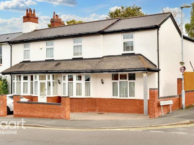 6 bedroom semi detached house for sale