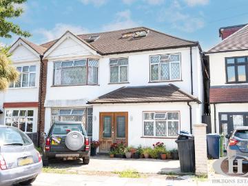6 bedroom semi detached house for sale