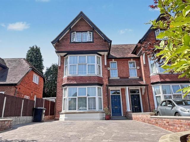 6 bedroom semi detached house for sale