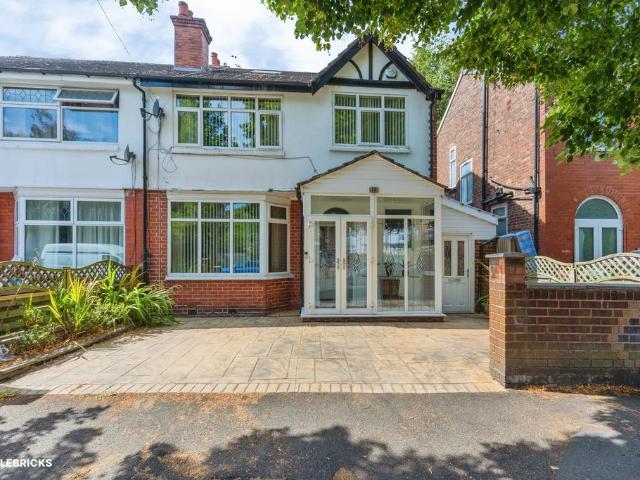 6 bedroom semi detached house for sale
