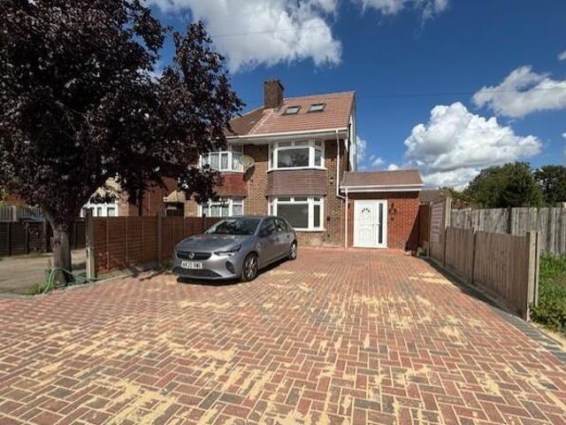 6 bedroom semi detached house for sale