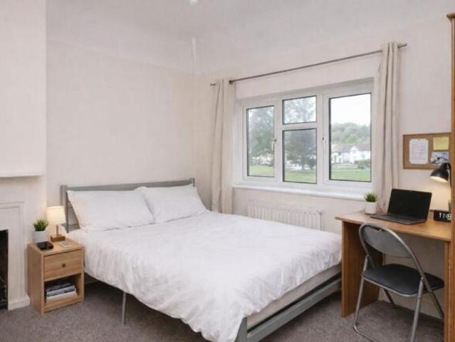 6 bedroom semi detached house for sale in The Avenue, BN2