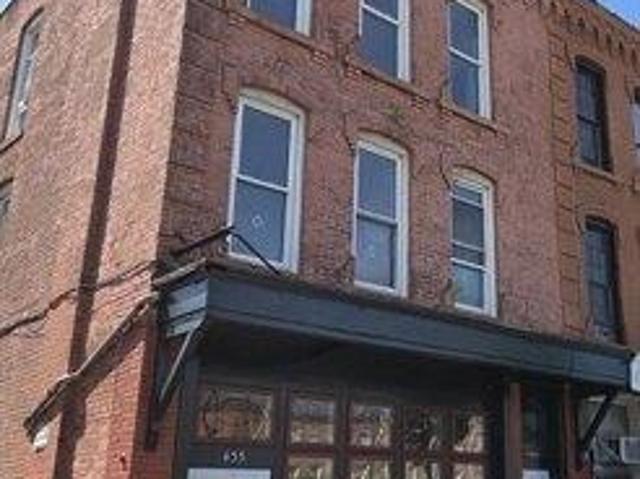 6 bedroom, Springfield MA 01105 105385444