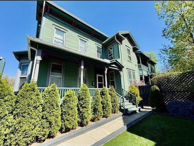 6 bedroom, Springfield MA 01109 104568350