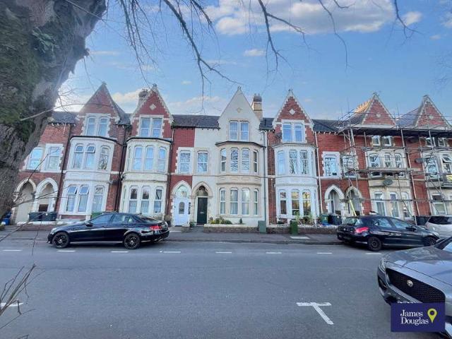 6 Bedroom Studio Flat