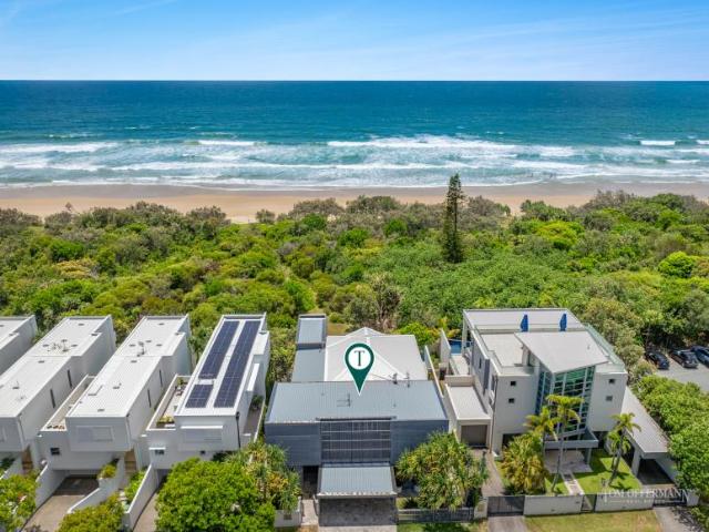6 Bedroom House Peregian Beach QLD 101583419