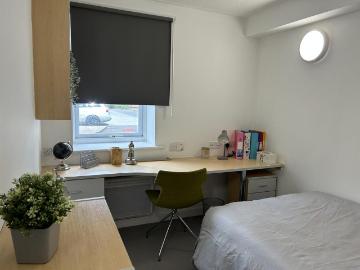 6 bedroom private halls to rent