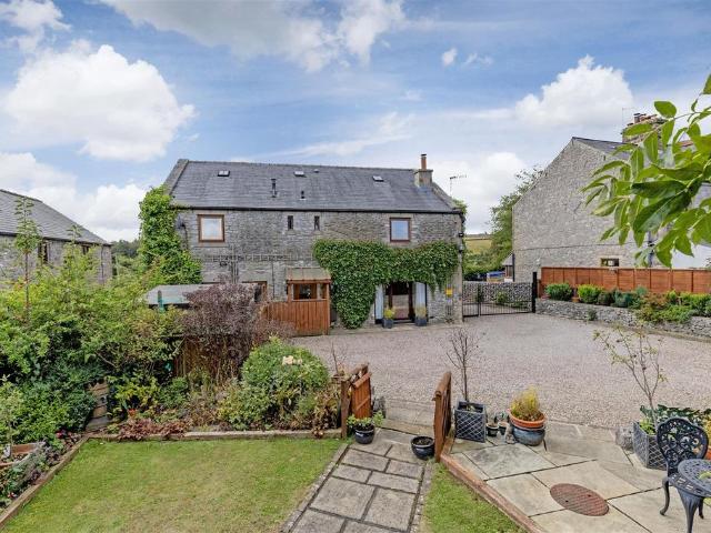 6 bedroom property for sale