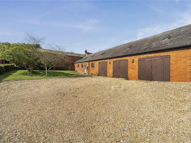 6 bedroom property for sale