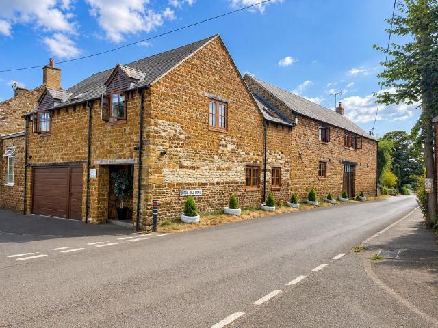 6 bedroom property for sale
