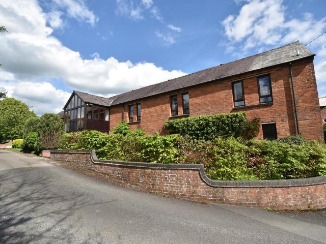 6 bedroom property for sale