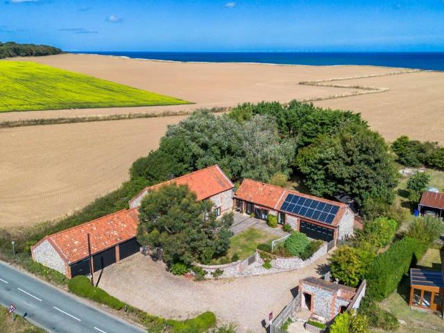 6 bedroom property for sale