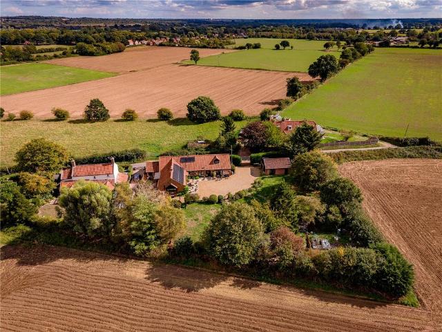 6 bedroom property for sale