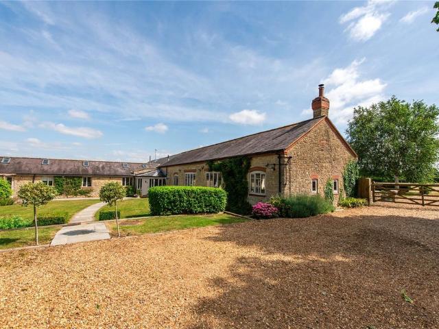 6 bedroom property for sale