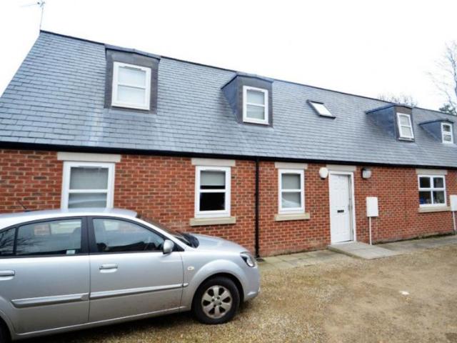 6 bedroom Property To Let