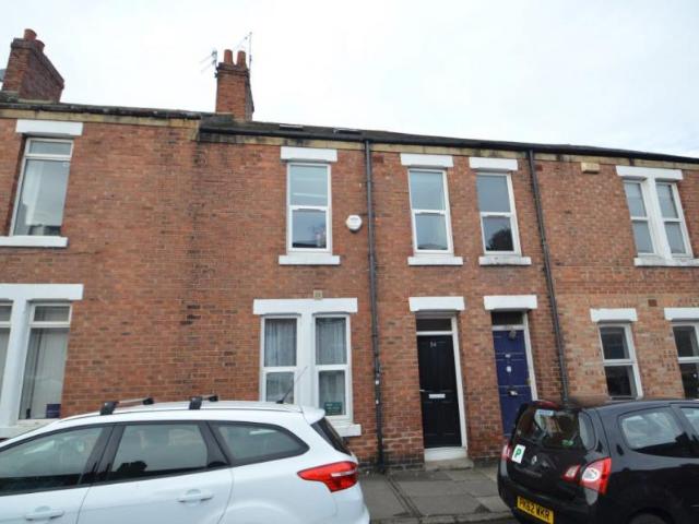 6 bedroom Property To Let