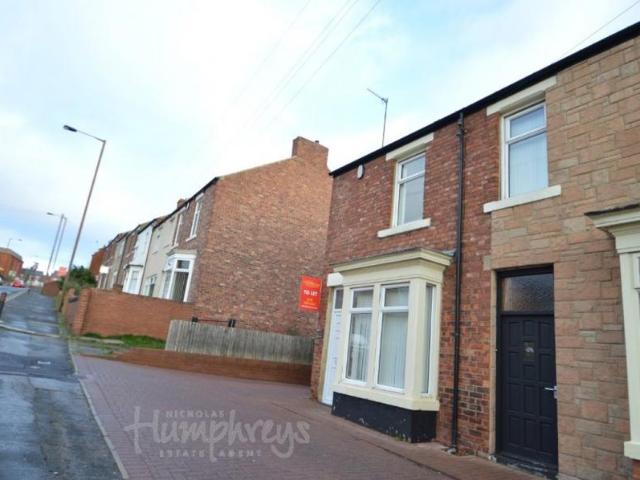 6 bedroom Property To Let