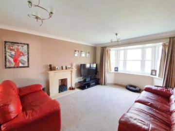 6 bedroom property to rent