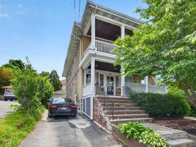 6 bedroom, Quincy MA 02169 105475331