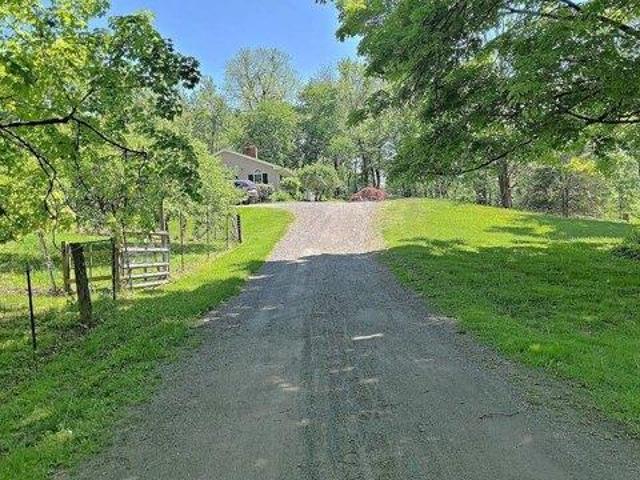 6 bedroom, Red Hook NY 12571 105289087