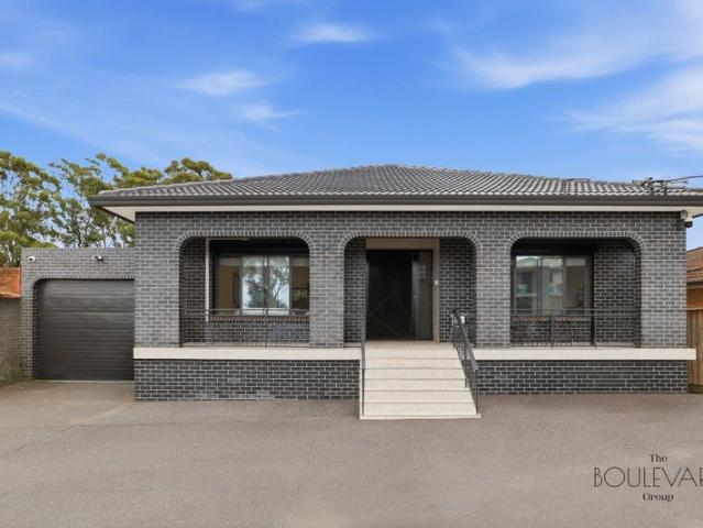 6 Bedroom Renovated Home with Granny Flat on Large 1,272sqm Block!