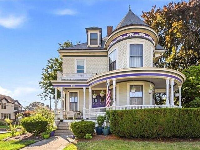 6 bedroom, Woonsocket RI 02895 104542018