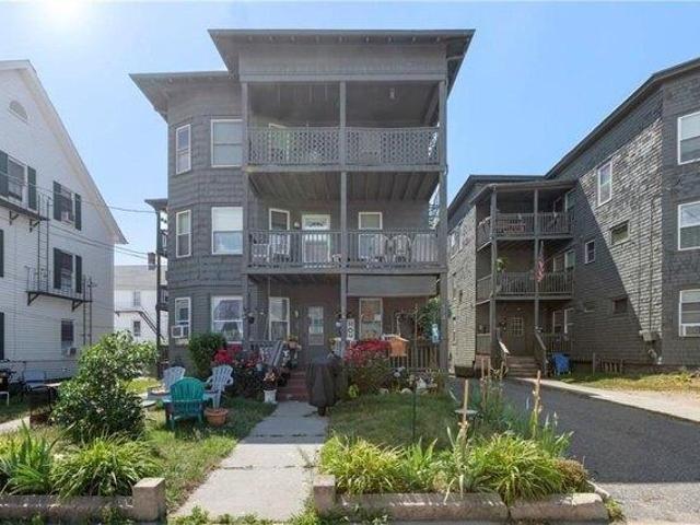 6 bedroom, Woonsocket RI 02895 104543868