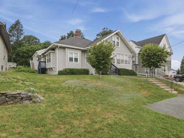 6 bedroom, Worcester MA 01606 105402736