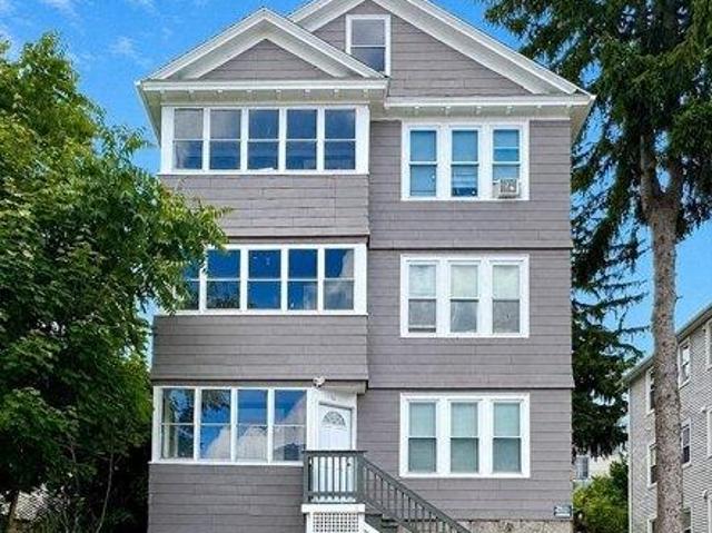 6 bedroom, Worcester MA 01610 104406456