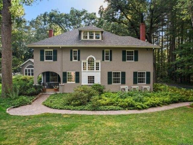 6 bedroom, Wayland MA 01778 105404042