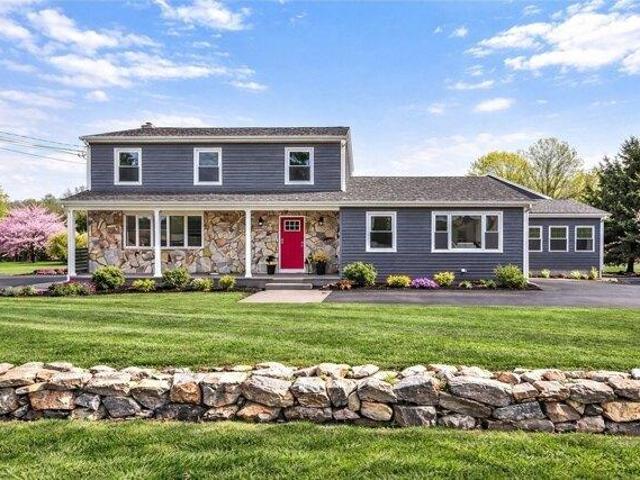 6 bedroom, Warren RI 02885 104808407