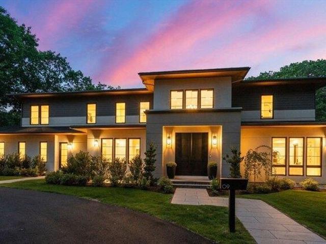 6 bedroom, Wellesley MA 02481 105365694