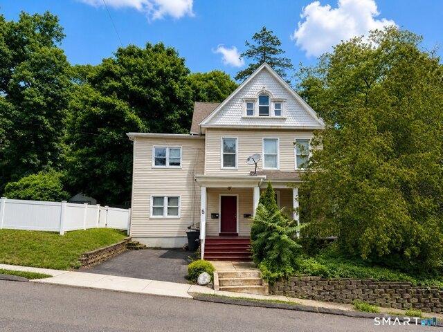 6 bedroom, West Haven CT 06516 104296321