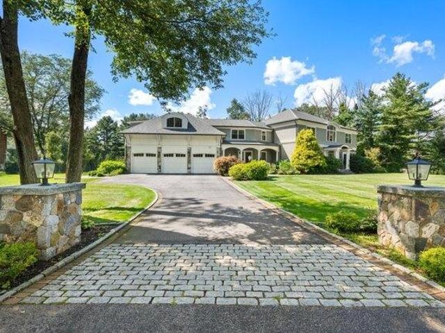 6 bedroom, Weston MA 02493 105613261