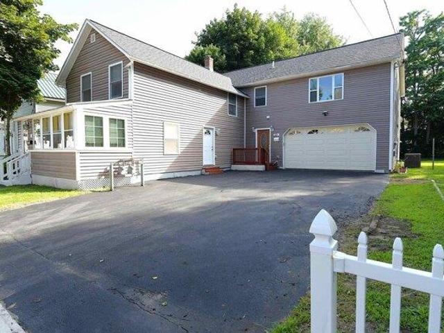 6 bedroom, Winooski VT 05404 104810080