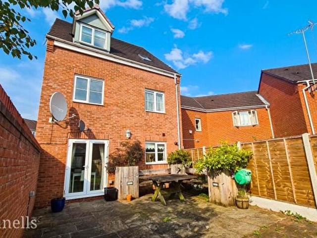 6 Bedroom Town House To Rent In Sandringham Road, Yardley Wood, B14