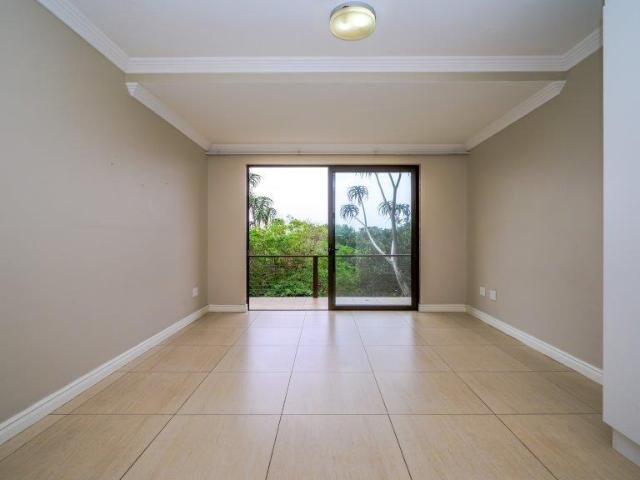 6 Bedroom Townhouse For Sale in Blythedale