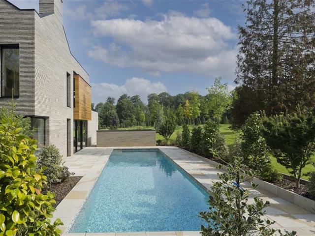 6 bedroom to rent in hp10