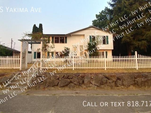 6 bedroom, Tacoma WA 98444 105433594