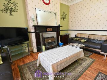 6 bedroom Terraced for rent Available NOW, this spacious six bedroom family home is ideally located on Wingrove Road, within walking distance of all local amenities and excellent transport links