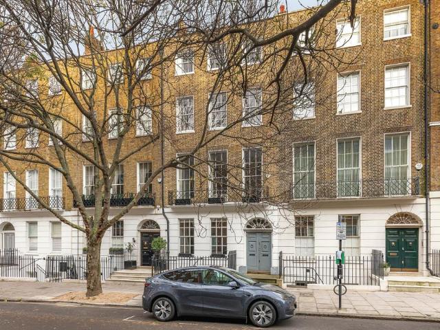6 bedroom terraced house for sale