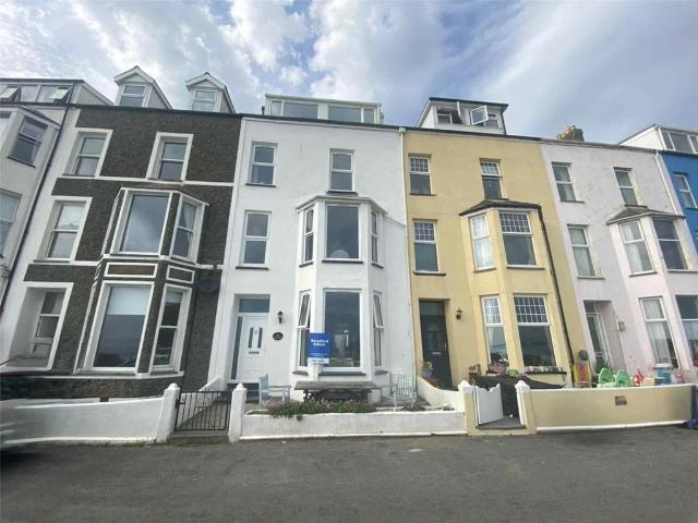 6 bedroom terraced house for sale