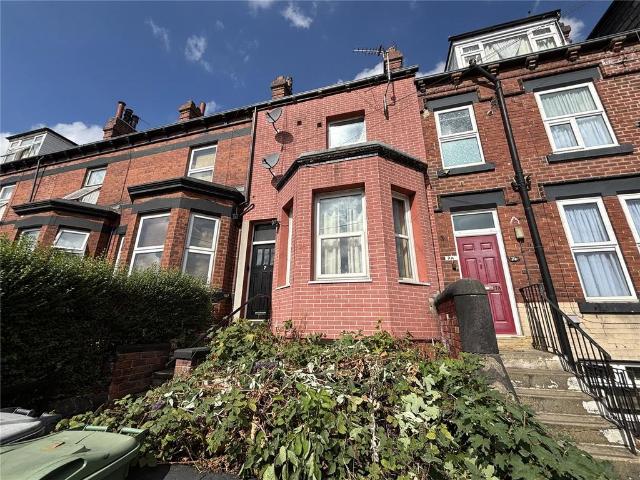 6 bedroom terraced house for sale