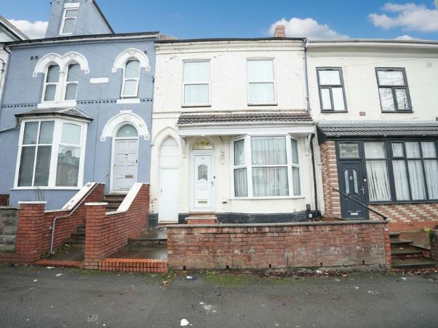 6 bedroom terraced house for sale