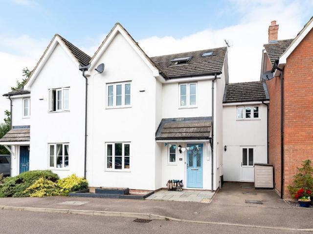 6 bedroom terraced house for sale