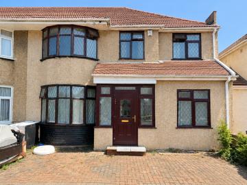 6 bedroom terraced house for sale