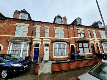 6 bedroom terraced house for sale