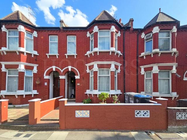 6 bedroom terraced house for sale